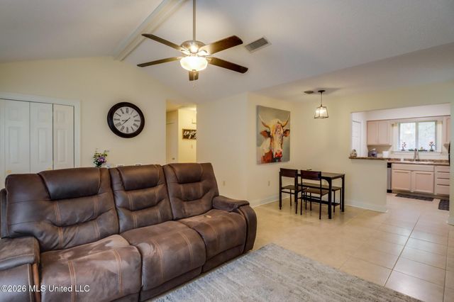 5 Wilderness Run, Diamondhead, MS 39525