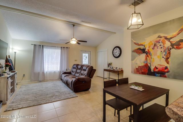 5 Wilderness Run, Diamondhead, MS 39525