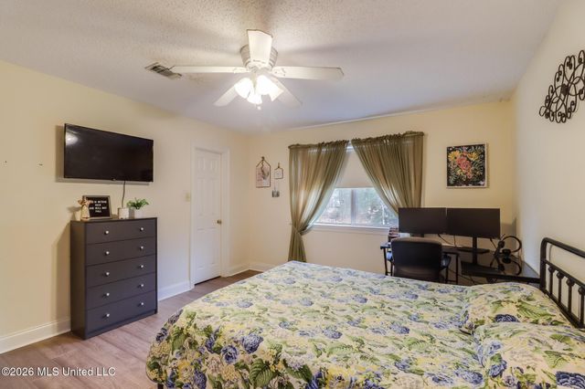 5 Wilderness Run, Diamondhead, MS 39525