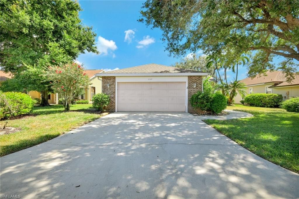 6522 Ilex CIR, Naples, FL 34109