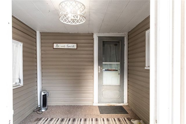 1001 Springfield Pike, Connellsville, PA 15425