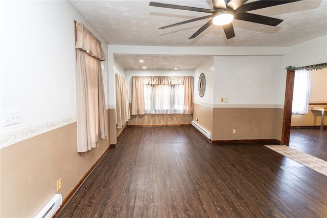 1001 Springfield Pike, Connellsville, PA 15425