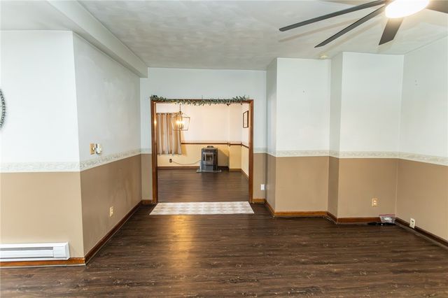 1001 Springfield Pike, Connellsville, PA 15425