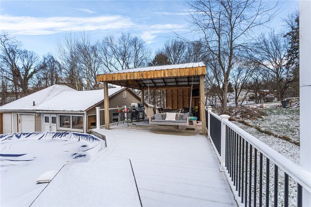 1001 Springfield Pike, Connellsville, PA 15425