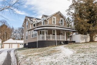 1001 Springfield Pike, Connellsville, PA 15425