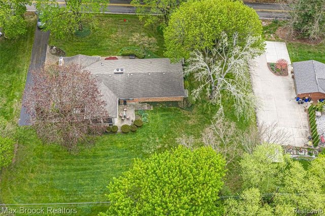 925 Westview Road, Bloomfield Hills, MI 48304