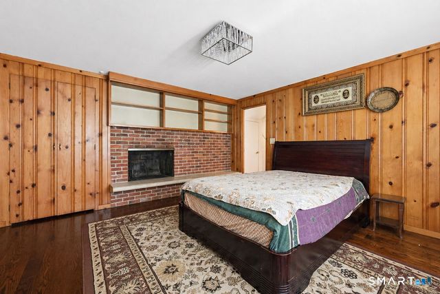54 Kenmore Road, Bloomfield, CT 06002