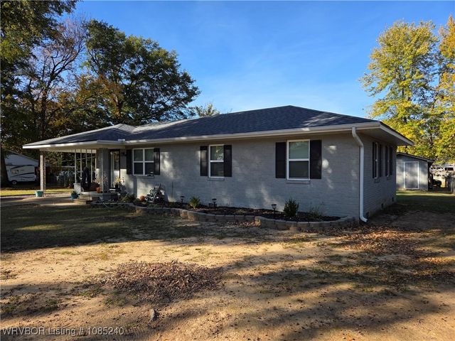 200 Jefferson Drive, Charleston, AR 72933