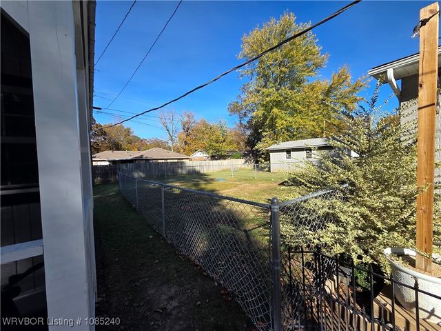 200 Jefferson Drive, Charleston, AR 72933