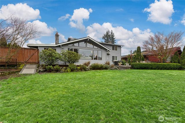 15716 SE 168th Street, Renton, WA 98058