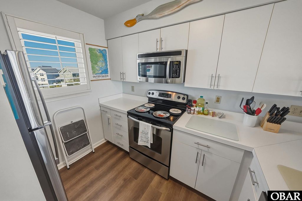 Image 7 of property listing at 432 Pirates Way # 432A, Manteo, NC 27954