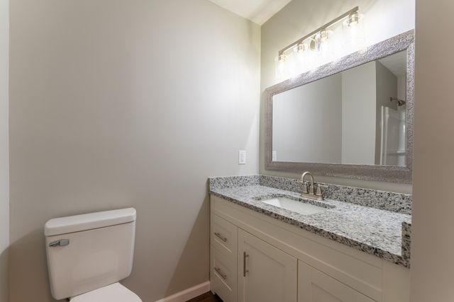 800 Aspen Court, Nixa, MO 65714