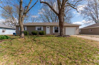 800 Aspen Court, Nixa, MO 65714