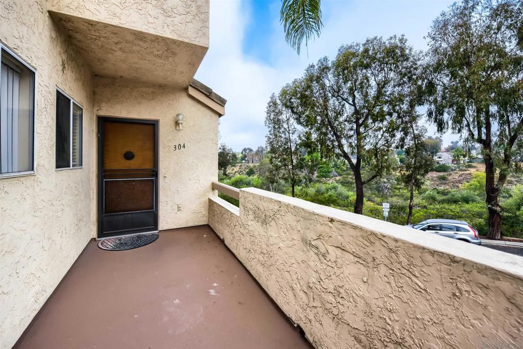 6116 Calle Mariselda 304, San Diego, CA 92124 — photo 4