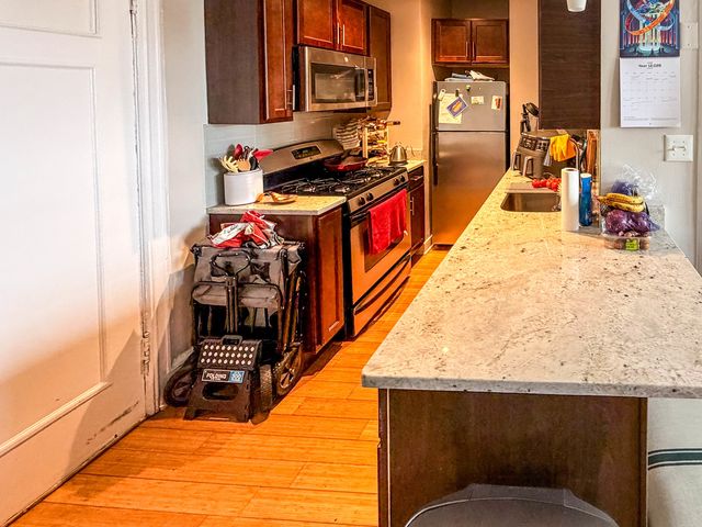 3170 N Sheridan Road 929, Chicago, IL 60657