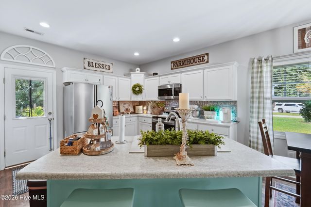 504 Everett Glades, Sneads Ferry, NC 28460