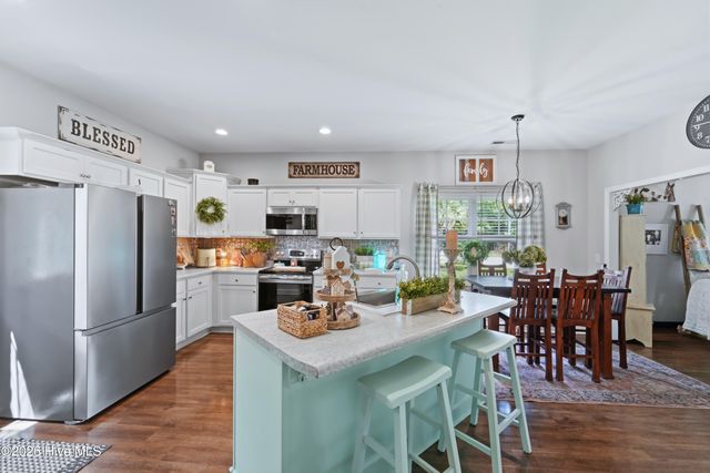 504 Everett Glades, Sneads Ferry, NC 28460