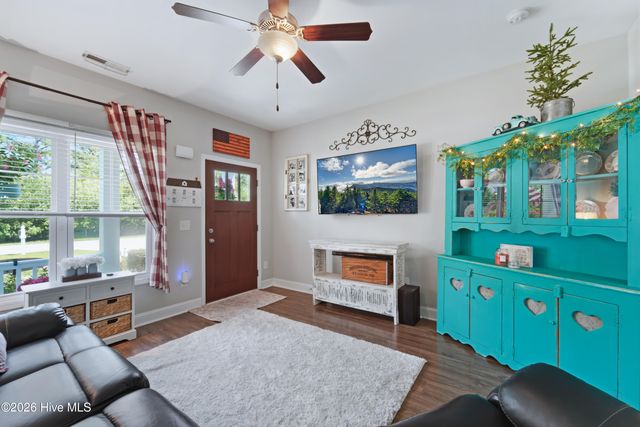 504 Everett Glades, Sneads Ferry, NC 28460