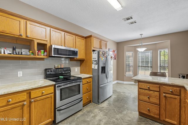 51 Nobles Road, Sumrall, MS 39482