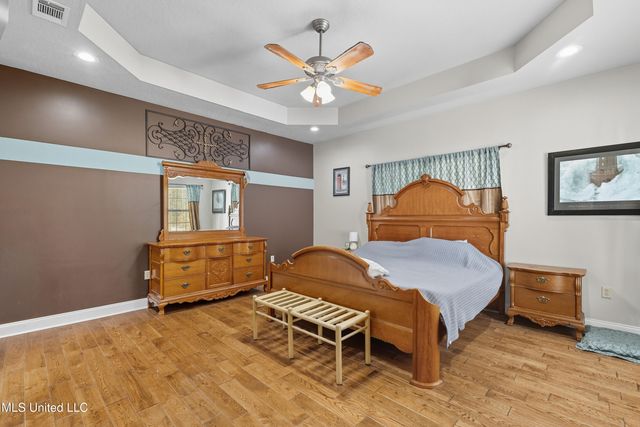 51 Nobles Road, Sumrall, MS 39482