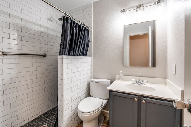 15879 Lomita Springs, San Antonio, TX 78247