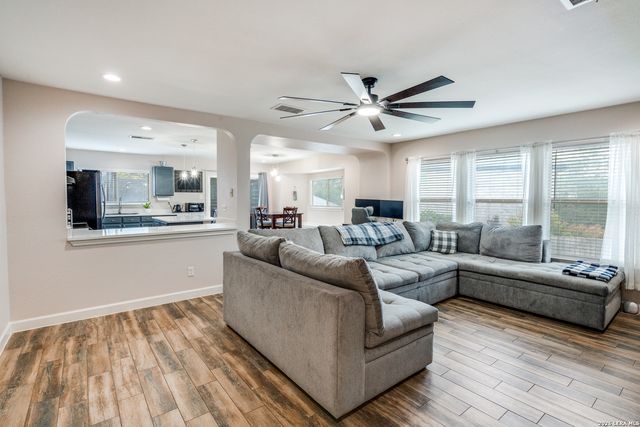 15879 Lomita Springs, San Antonio, TX 78247