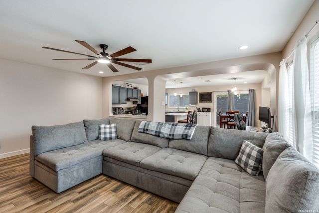 15879 Lomita Springs, San Antonio, TX 78247