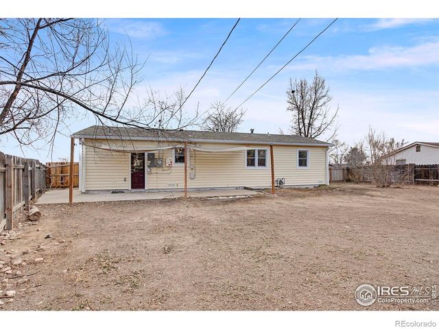432 25th Ave Ct, Greeley, CO 80634