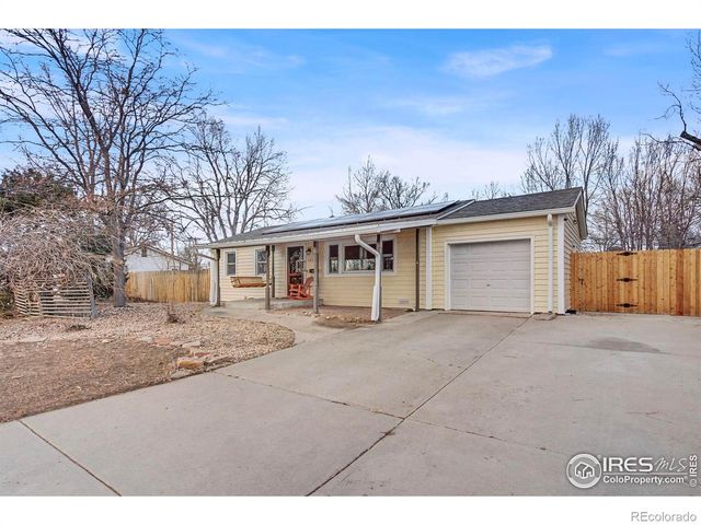 432 25th Ave Ct, Greeley, CO 80634