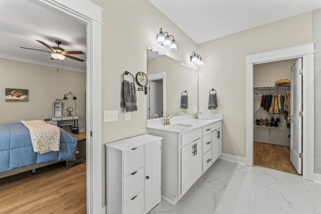 5411 Bridgemore Blvd, Murfreesboro, TN 37129
