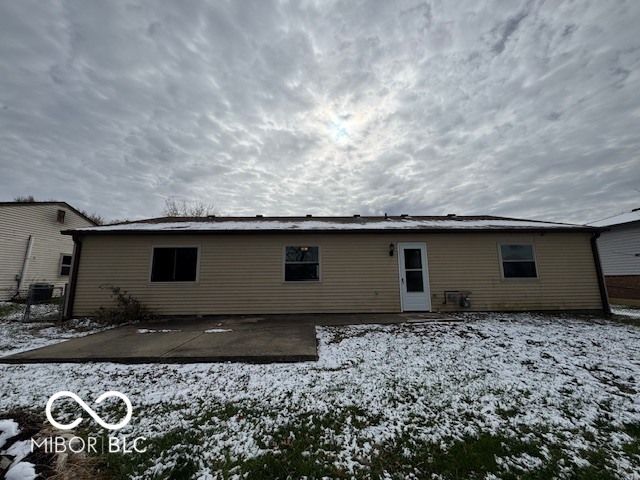 6820 Troon Way, Indianapolis, IN 46237