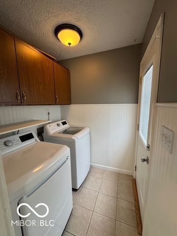 6820 Troon Way, Indianapolis, IN 46237