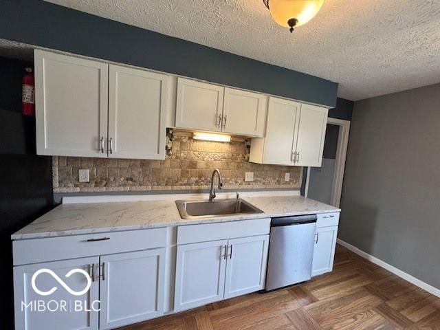 6820 Troon Way, Indianapolis, IN 46237