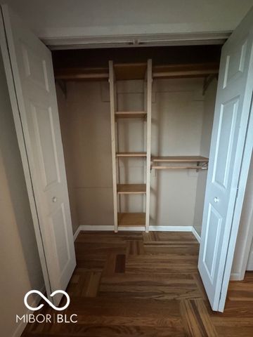 6820 Troon Way, Indianapolis, IN 46237