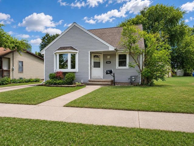 1844 S JEFFERSON STREET, Appleton, WI 54915