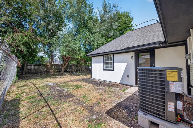 3107 Sunnydale Drive, Houston, TX 77051