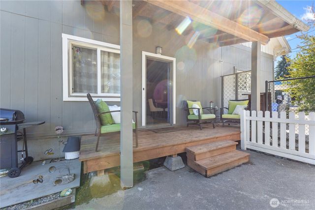 14120 HWY 165, Buckley, WA 98321