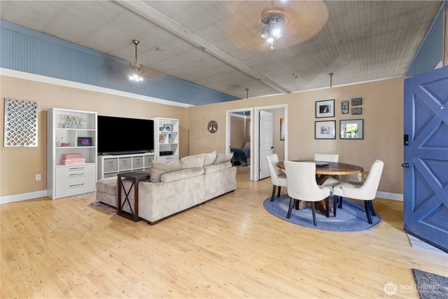 14120 HWY 165, Buckley, WA 98321