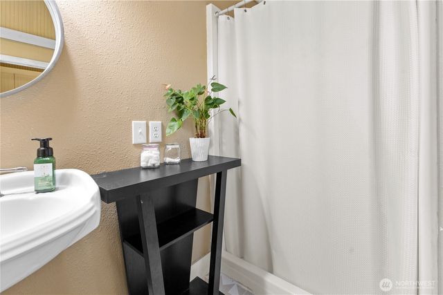 14120 HWY 165, Buckley, WA 98321