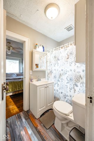 11845 Railroad Street, Indianapolis, IN 46236