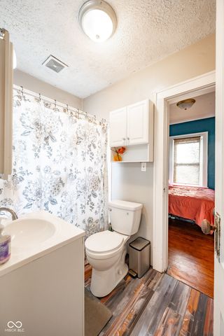 11845 Railroad Street, Indianapolis, IN 46236