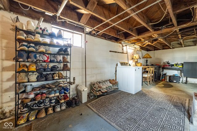 11845 Railroad Street, Indianapolis, IN 46236