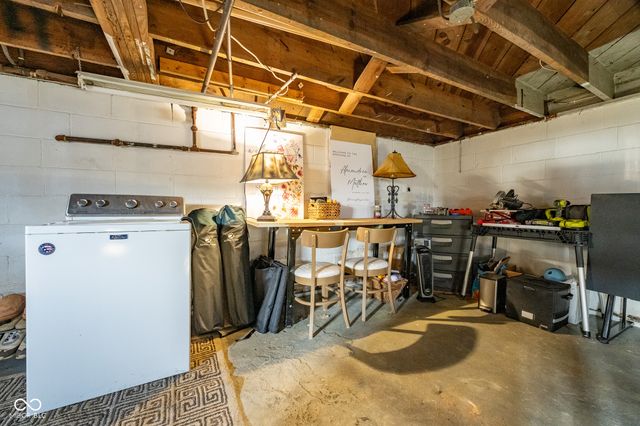 11845 Railroad Street, Indianapolis, IN 46236