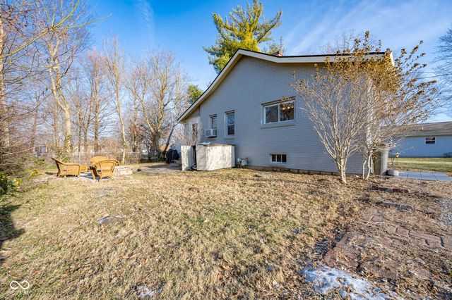 11845 Railroad Street, Indianapolis, IN 46236