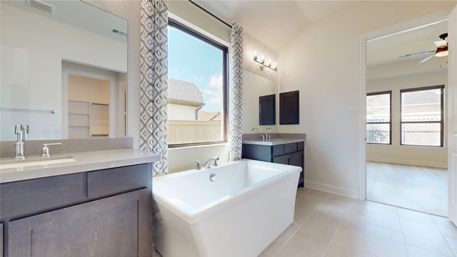 2704 Little Wonder Lane, Northlake, TX 76247