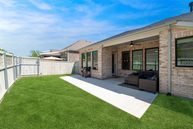 2704 Little Wonder Lane, Northlake, TX 76247