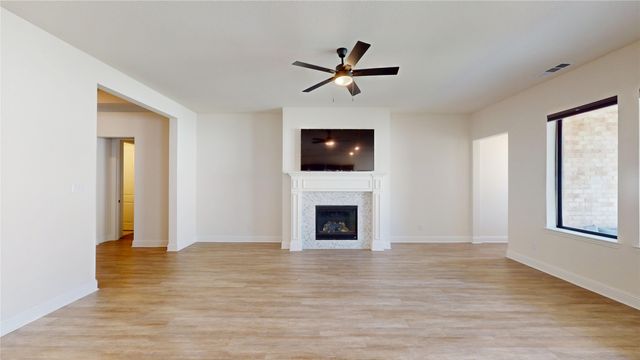 2704 Little Wonder Lane, Northlake, TX 76247