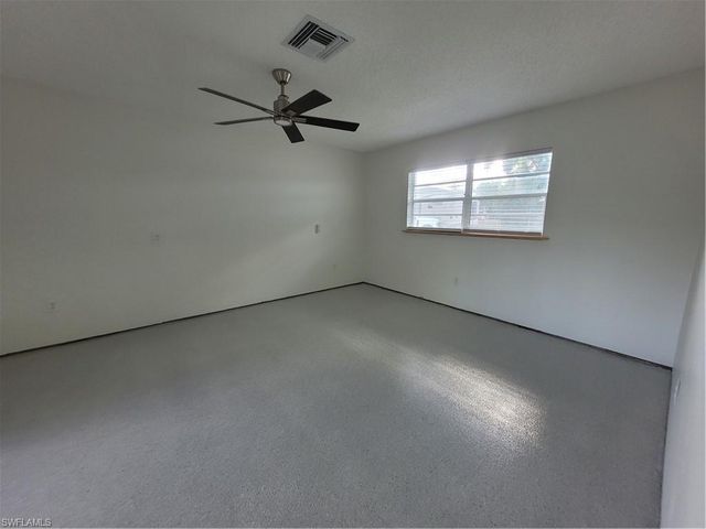 10131 Main DR, Bonita Springs, FL 34135