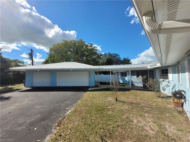 10131 Main DR, Bonita Springs, FL 34135