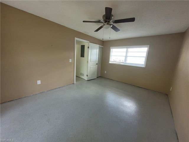 10131 Main DR, Bonita Springs, FL 34135